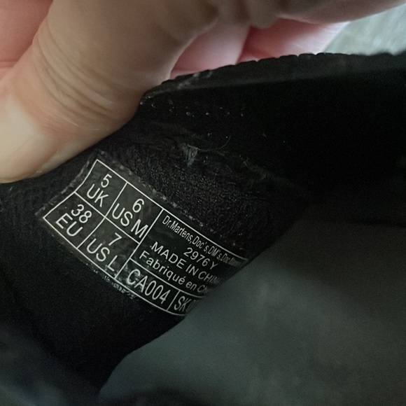 GUC Dr. Marten's Big boy size 6 - Picture 3 of 5